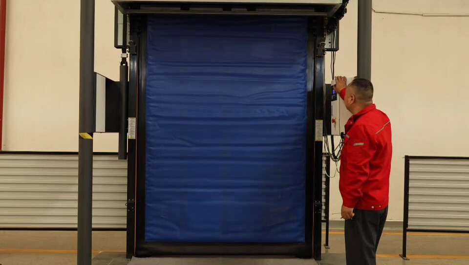 Walk-in Cold Storage Door Manufacturer - Overhead Rapid Door