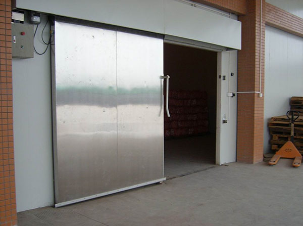 Walk-in Cold Storage Warehouse Motorized Sliding Door